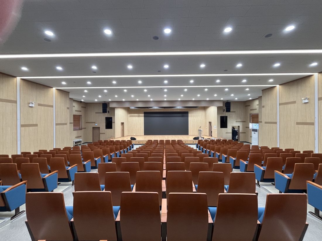G-LAMP HALL